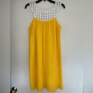 VGUC Lilly Pulitzer Sydney yellow crinkle dress 2 4 6